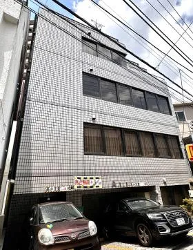 Aビルの外観