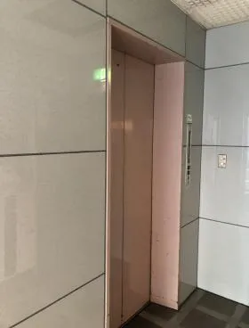 曙橋ビルの外観