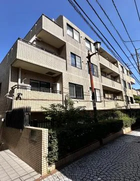 コンフォール四谷ビルの外観