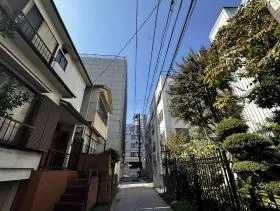 コンフォール四谷ビルの外観