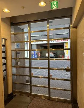 光澤堂GINZAビルの外観