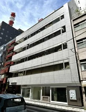 光澤堂GINZAビルの外観