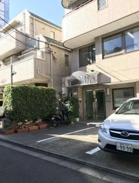 ROYAL四谷ビルの外観