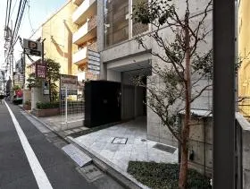 梅沢ビルの外観