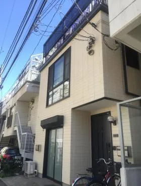 坂東邸ビルの外観