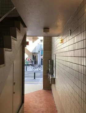 森山ビル東館の外観