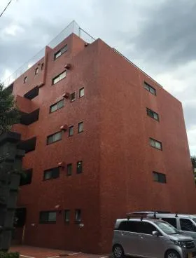 ローヤル若葉の外観
