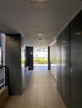 MKビルの外観