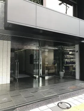 安藤ビルの外観
