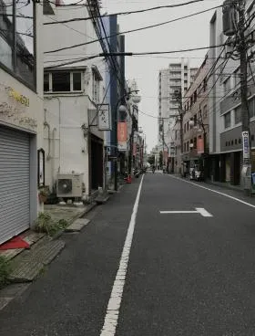 三恵ルミエール四谷の外観