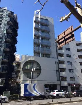 ロクサンビルの外観