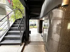 ACN四谷三丁目ビル(旧:ポワロービル)の外観