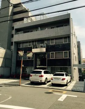 S’ COURTビルの外観
