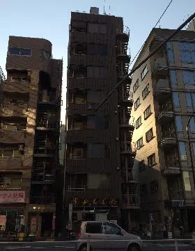 AK信濃町の外観