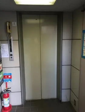 AK信濃町の外観