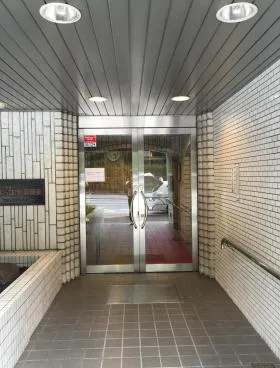 マンションヴィップ新宿御苑(VIP新宿御苑)の外観