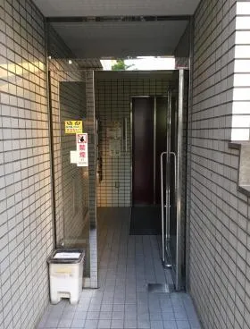 磯部ビルの外観
