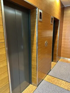浜松町DSビルの外観