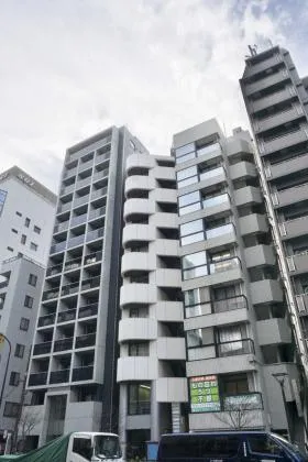 左門町パクスビルの外観