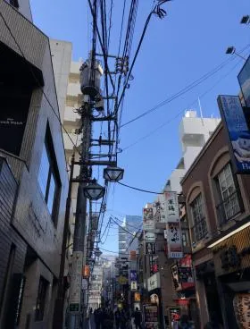 望月ビルの外観