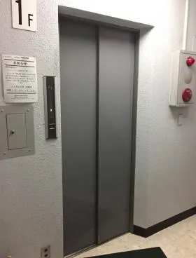 フランセビルの外観