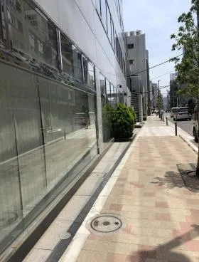 紀繁ビルの外観