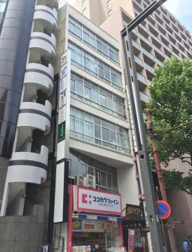 四谷ビルの外観