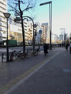 岡本ビルの外観