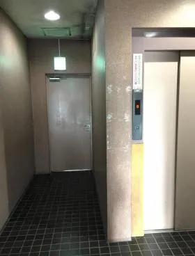 松本館ビルの外観