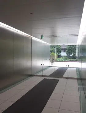 日本生命靖国九段南ビルの外観