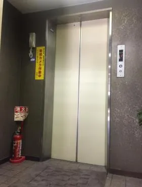 津乃国屋ビルの外観