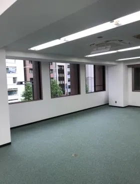 ミツヤ四谷ビルの外観