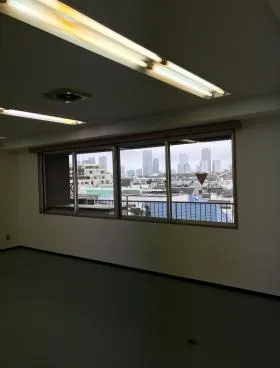 ミツヤ四谷ビルの外観