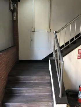 福島ビルの外観