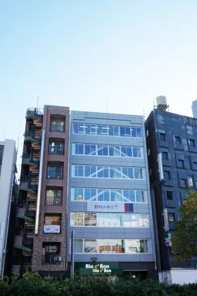 文化エステート四谷ビルの外観