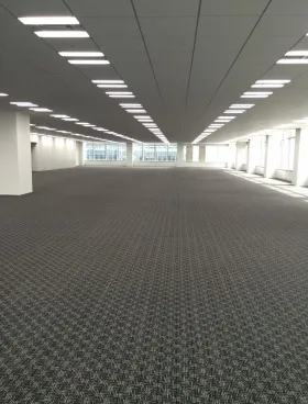 大手町ファーストスクエアウエストタワーの外観