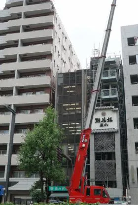 三栄ビルの外観