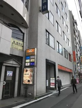 明治安田生命中目黒ビルの外観