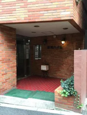 御苑ハイムの外観