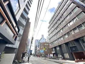 NOVEL WORK 新宿御苑(旧第2テイケイ)ビルの外観