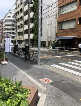 市川ビルの外観