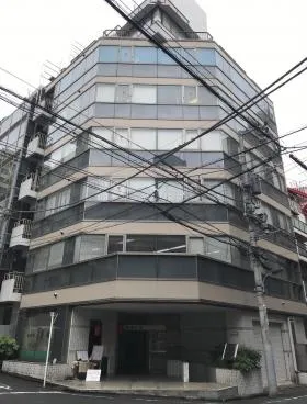 吉岡ビルの外観