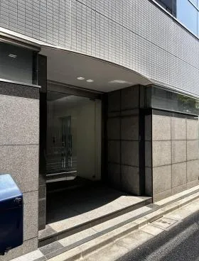 浜松町エムプレスビルの外観