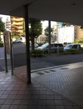 YSビルの外観
