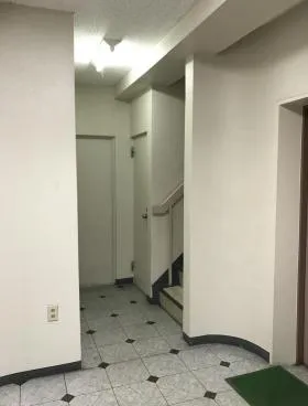 サンコート四谷の外観