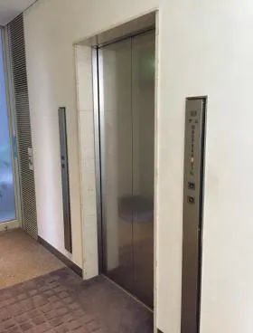 セタニビルの外観