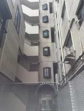 第3工新ビルの外観