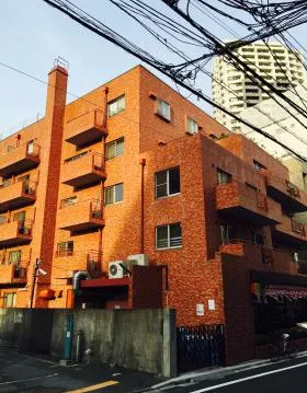 ハイライフ西新宿の外観