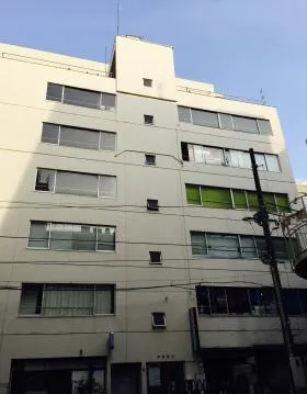 中川ビルの外観
