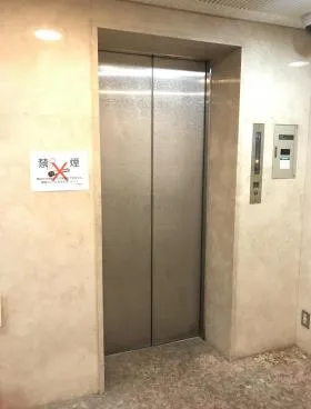 KKDビルの外観